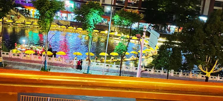 宣恩河畔小筑酒店(贡秀游船店)图片