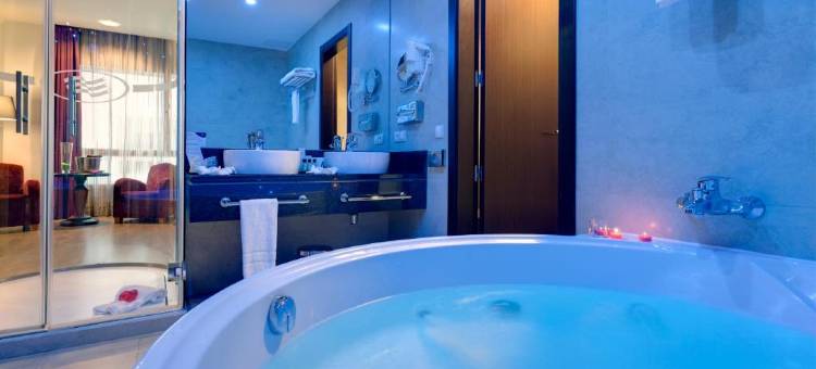 马德里机场皇冠假日酒店 - IHG 旗下酒店(Crowne Plaza Madrid Airport)图片