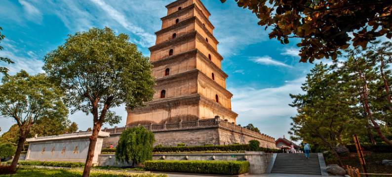 西港酒店(西安万象城电视塔地铁站店)图片