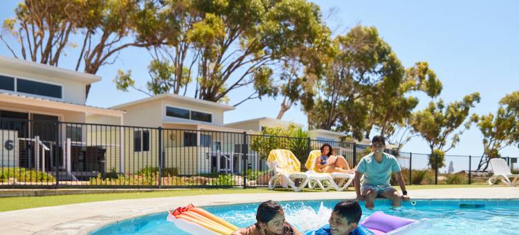 RAC瑟文特斯假日公园(RAC Cervantes Holiday Park)图片