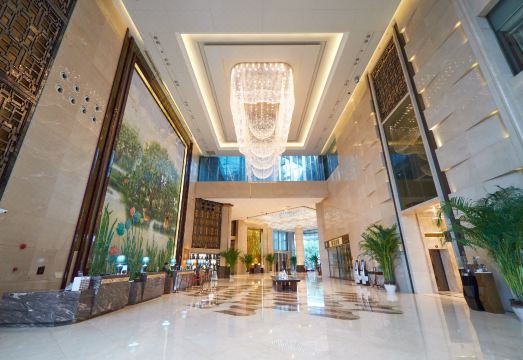 Wyndham Grand Plaza Royale Chenzhou Hotel Overview