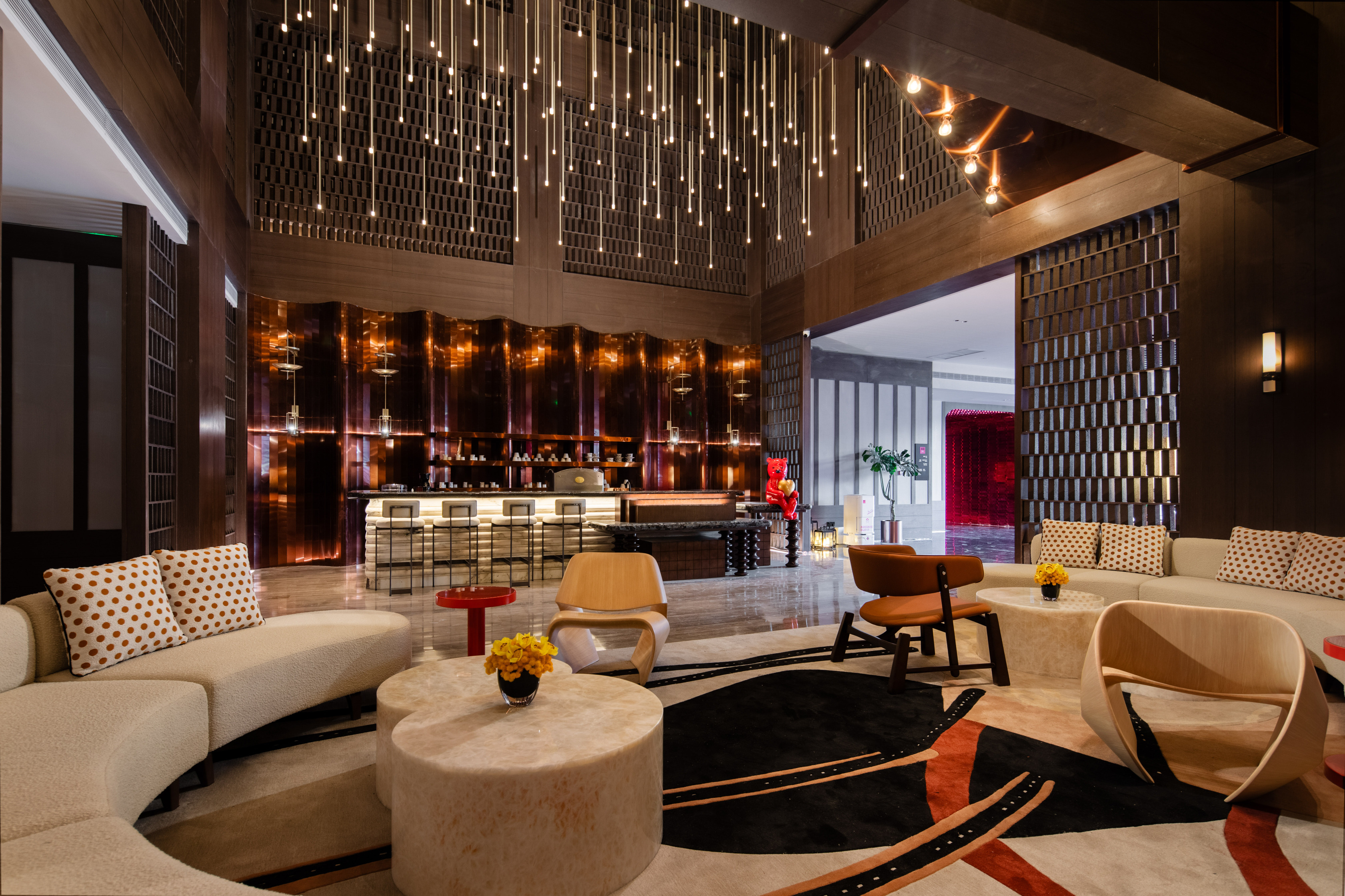 Radisson Red Yangzhou Slender West Lake Over view