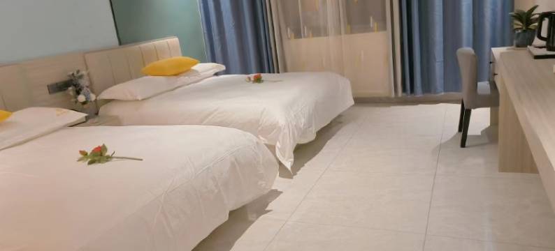 鸿名精品酒店图片