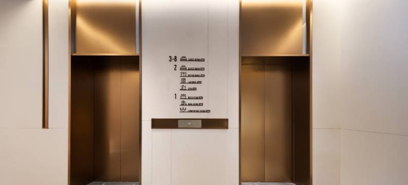 重庆两江新区幸福广场亚朵酒店图片