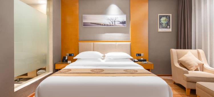 富屿初舍酒店(泸州江阳万诚国际中心店)图片