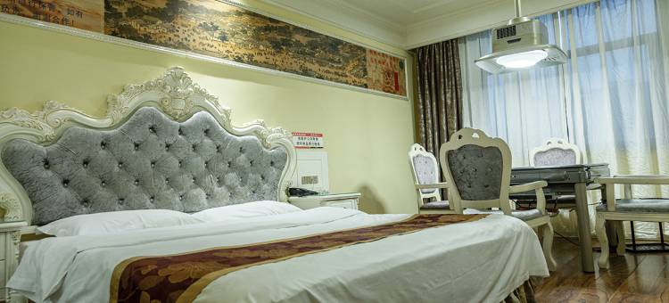 根据地商务酒店(湖北职业技术学院店)图片