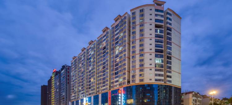 柏曼酒店(河池职教中心状元店)图片