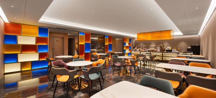 先天下商务酒店(霸州市政府店)图片