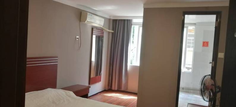 南昌江湾招待所(南昌八一广场火车站店)图片