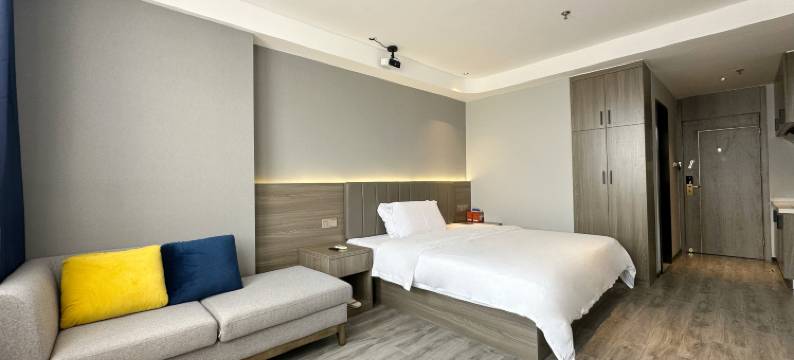 泊岸酒店(赣州江南宋城步步高新天地店)图片