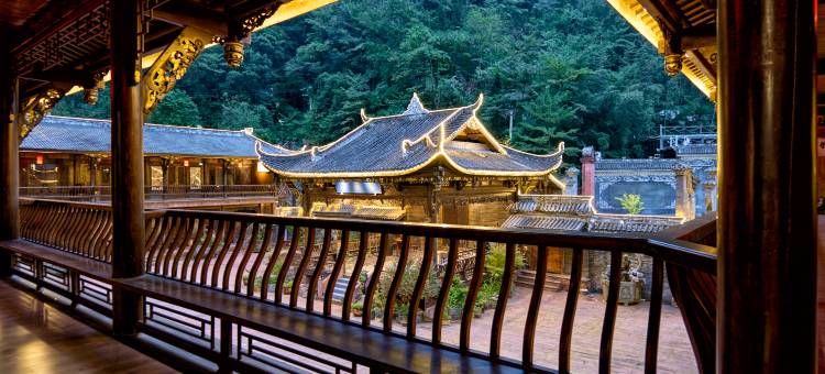崇州阿拉丁春山度假酒店图片