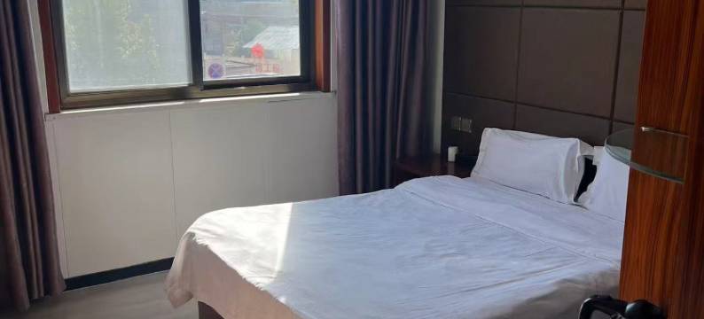 清丰龙乡二白风格酒店图片