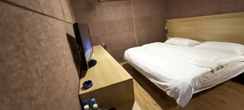 乌海金鹏快捷宾馆图片