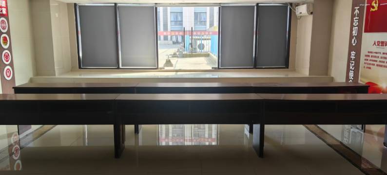 华庐家投影智能民宿(融创乐园店)图片
