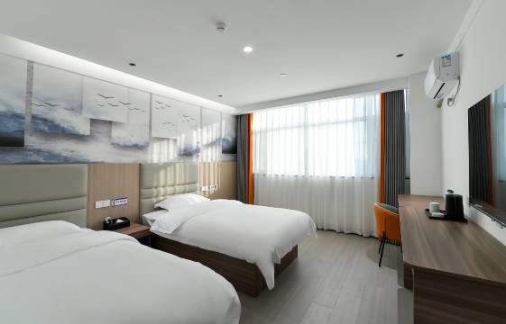 橙子酒店(临沂马厂湖解放路店)