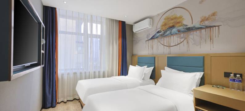 百利宾馆(长春伪满皇宫火车站店)图片