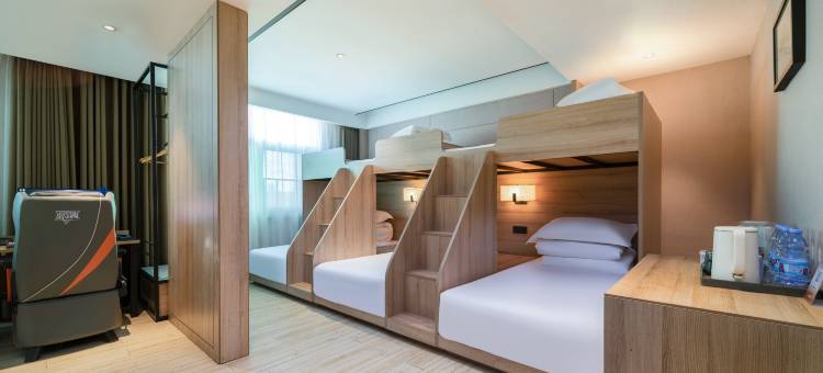 竞时空电竞酒店(益阳商业步行街店)图片