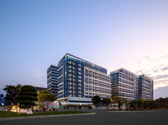 厦门高崎机场云顶北路亚朵S酒店