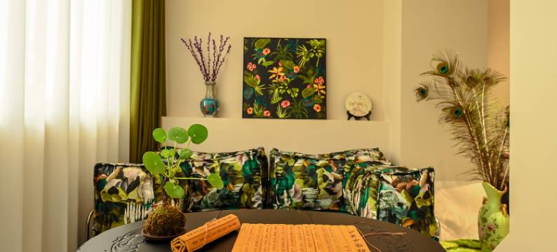 知凡·新中式禅意美学民宿(万象城龙眼南路美食街店)图片