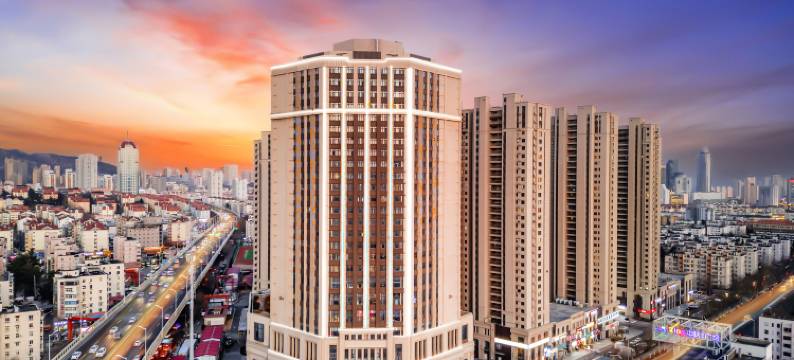 Crof·椿日微澜精品公寓(五四广场宁夏路地铁站店)图片