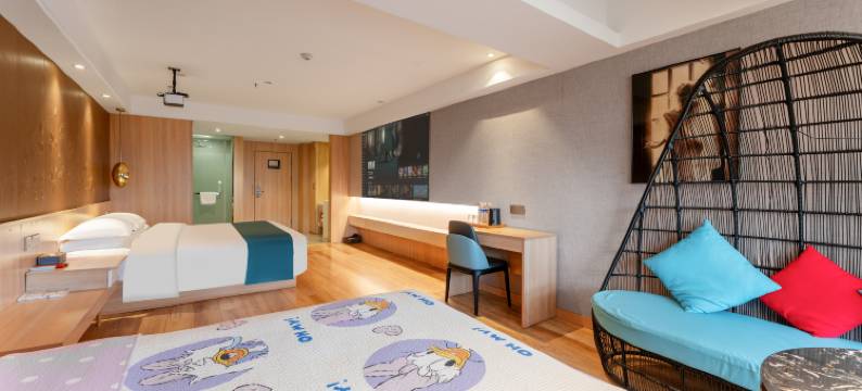 华都艺术·美居酒店(西安钟楼大差市地铁站店)图片