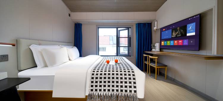 澜庭·民宿酒店(开封万岁山大宋武侠城清明上河园店)图片