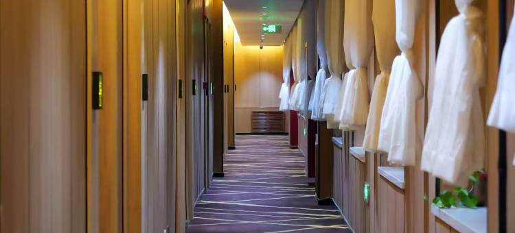 IU酒店(格尔木黄河路店)图片