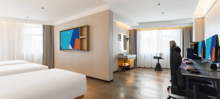 爱电竞酒店(长春重庆路人民广场店)图片