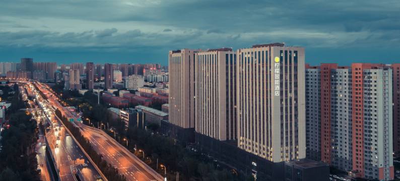 柠檬酒店(呼和浩特内大南校区五里营地铁站店)图片