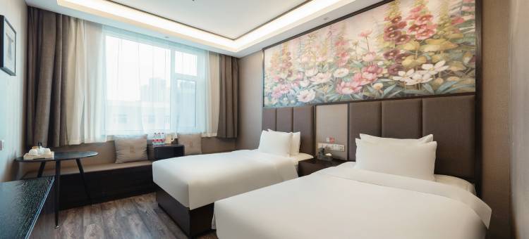 青龙丽呈太斯酒店(茂业天地店)图片