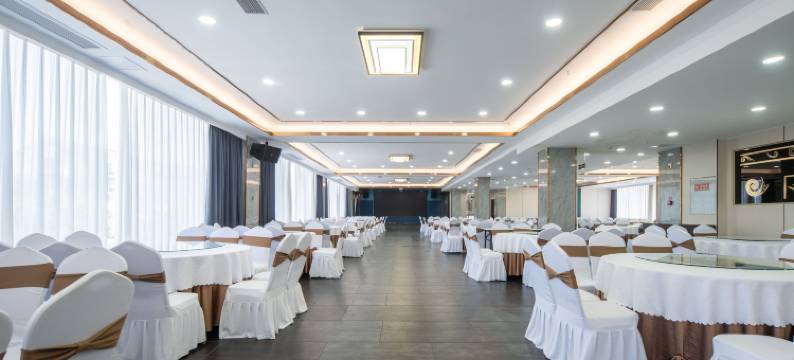 宜宾·叙龙丨城市观景丨悦见美好酒店(宜宾生态园区五粮液酒厂店)图片