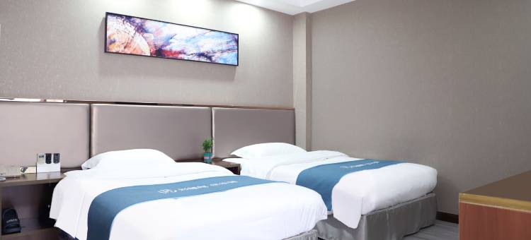 华驿精选酒店(承德火车站店)图片