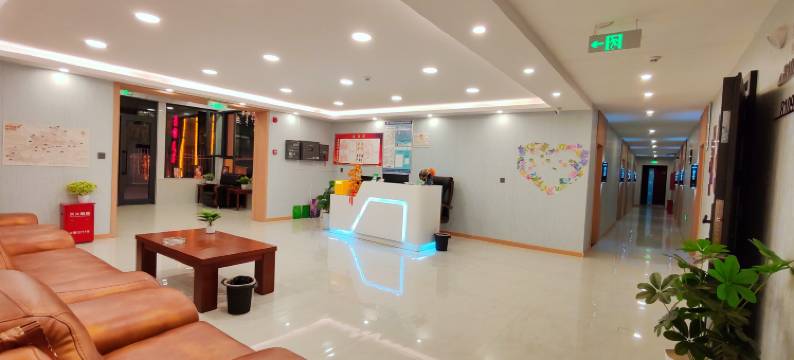 芮桐民宿(俄罗斯风情步行街店)图片