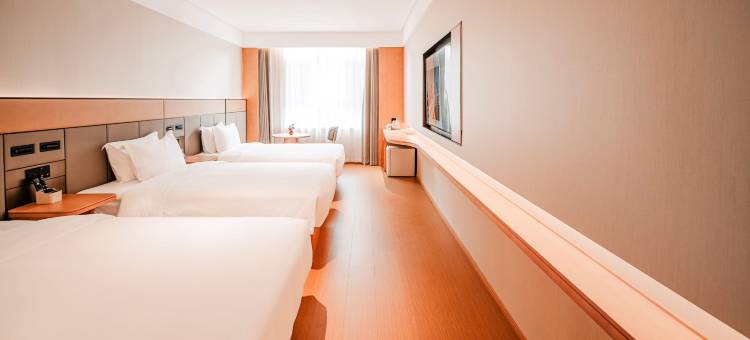 万信至格酒店(库尔勒二师医院巴州卫校店)图片