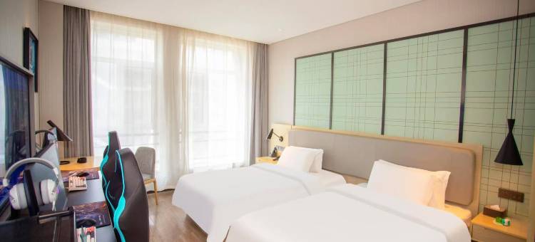 雷神电竞酒店(潍坊学院谷德广场店)图片