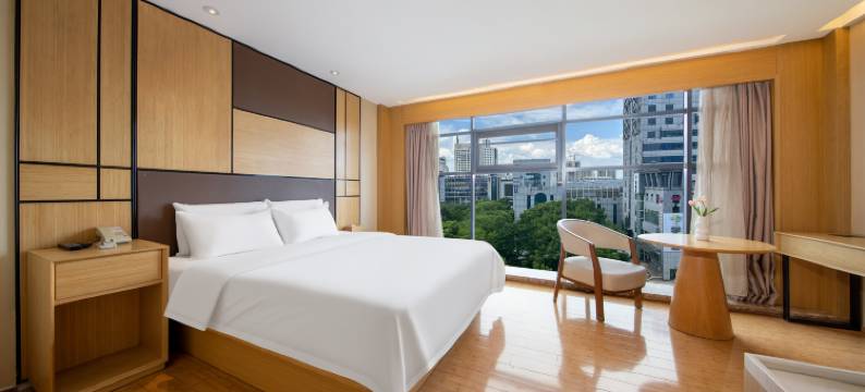 镇江·宜程｜Modern·CinemaDesigner酒店(大市口苏宁广场店)图片