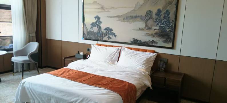 贡觉大酒店图片