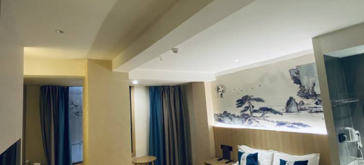 西木亚精品酒店图片