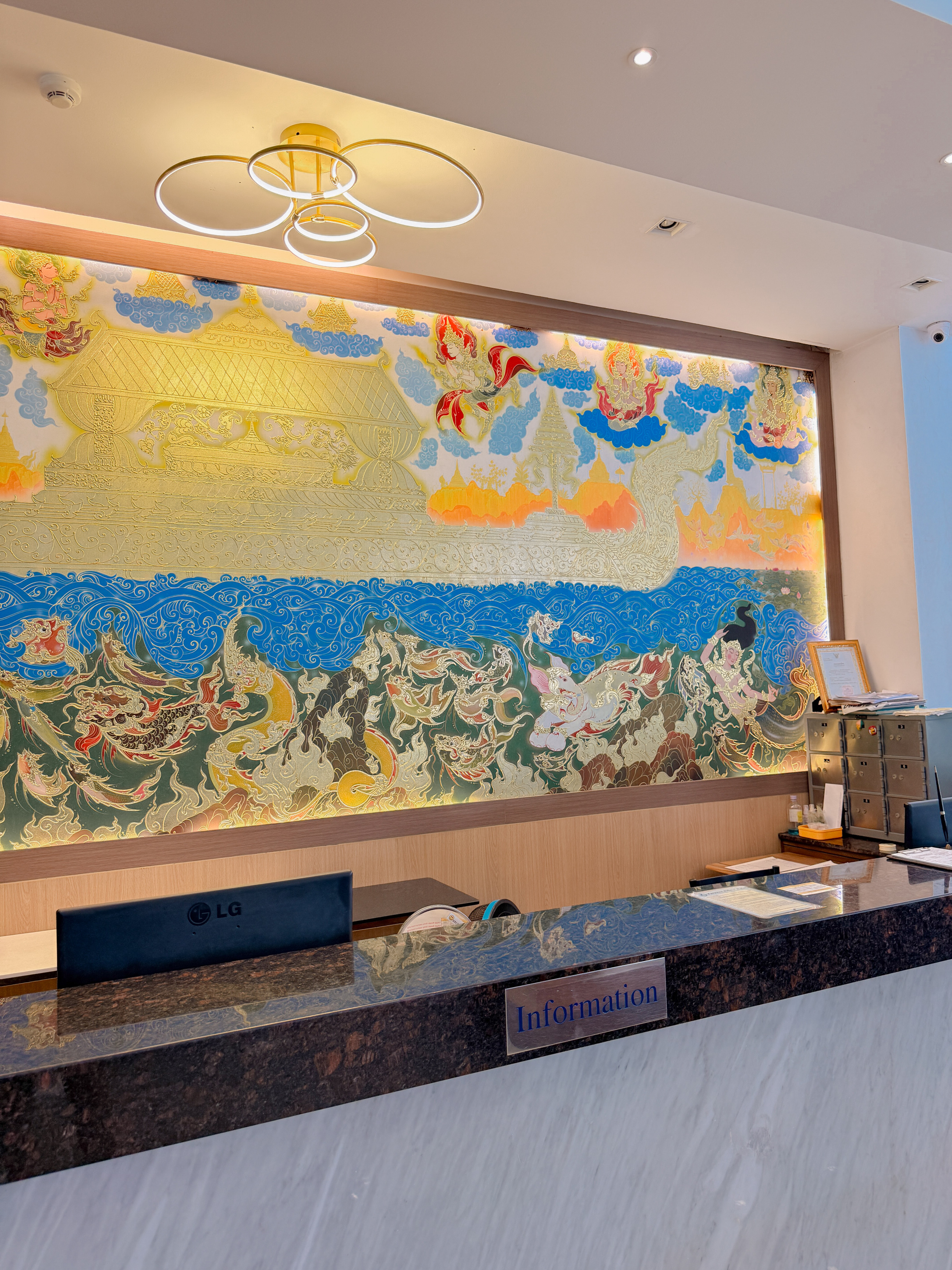 Vareena Palace Hotel Over view