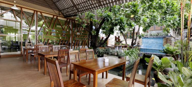 中央广场酒店(CENTRAL PLACE HOTEL)图片