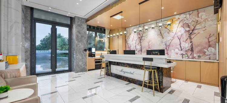 白玉兰酒店(桓台信誉楼店)图片