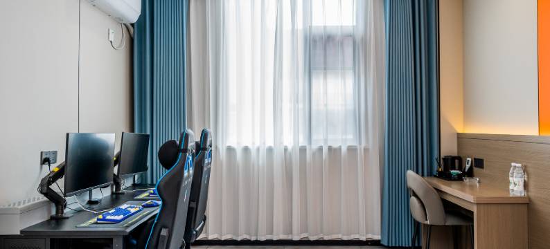 左岸酒店(汉口城市广场兴业路地铁站店)图片