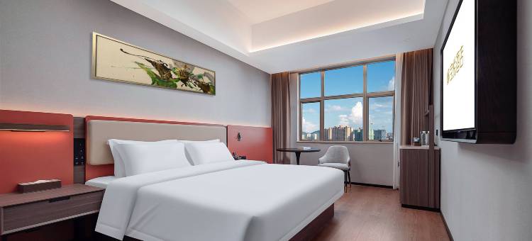 博白宝悦酒店(玉林博白客家文化步行街店)图片