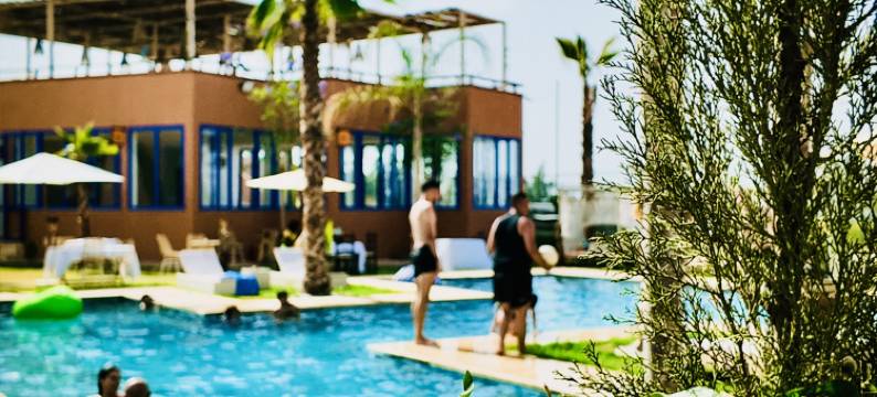 Whisper低语(Whisper Hotel)图片