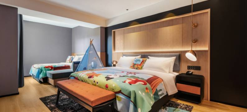 昆明•丽柏WAVESWEPT•MISTYSEA•设计酒店(昆明站环城南路地铁站店)图片