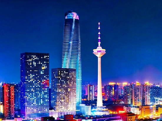 爱丽丝Alice影音城景公寓(青年大街彩电塔店)