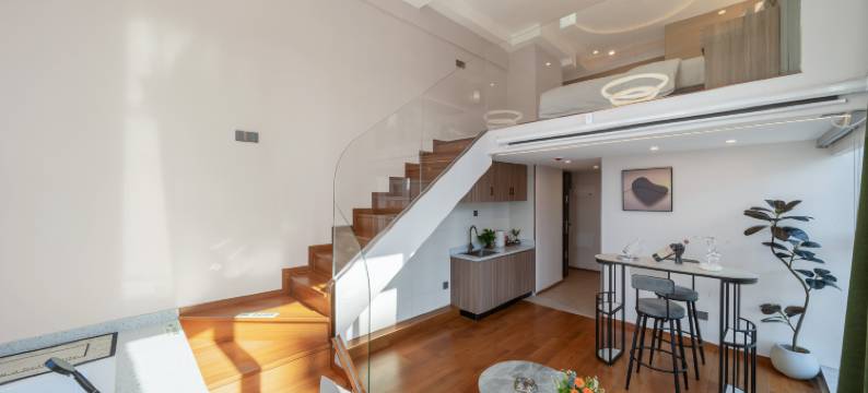 新瑞高空LOFT民宿(广福路海乐世界购物中心店)图片