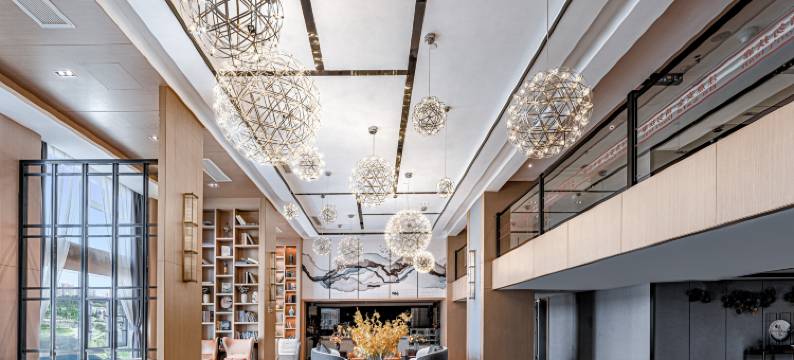 索菲智慧酒店(观山湖公园林城西路地铁站店)图片