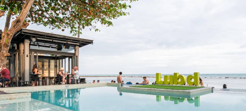 Lub d苏梅岛查汶海滩酒店(Lub d Koh Samui Chaweng Beach - Beachfront & Vibrant Social Vibe)图片