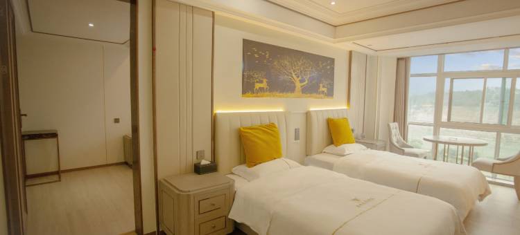 园畔江景假日酒店(三台潼川古镇店)图片